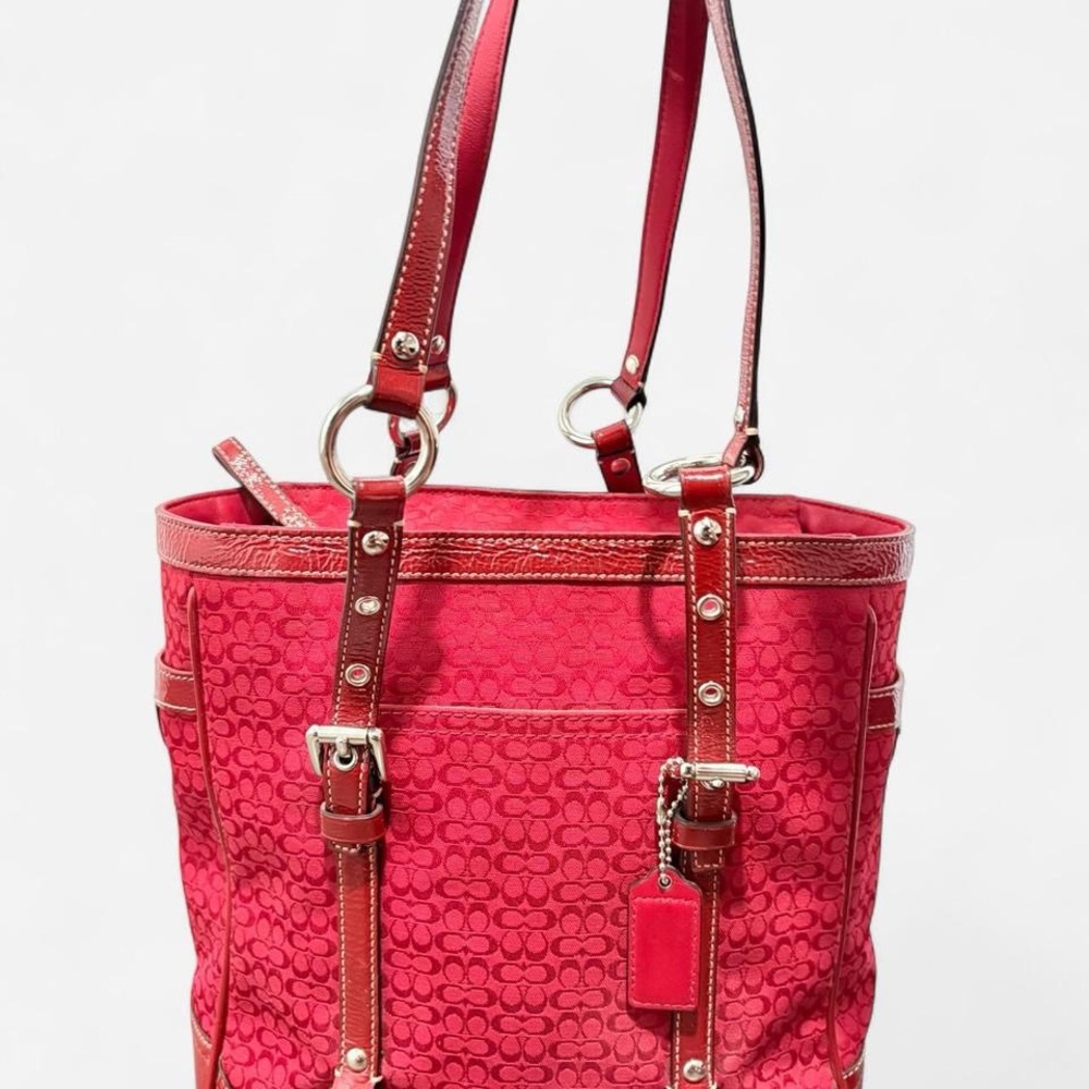 SOLD ‼️ Vintage Coach Red Gallery East West Signature Canvas Tote Bag